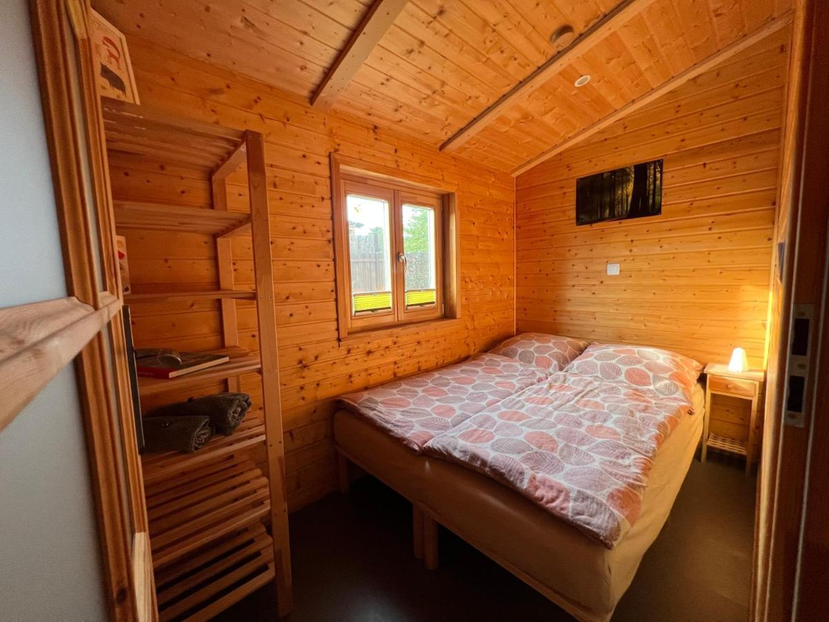 Chalet "Waldhauszeit" Am See Mücke Exteriör bild